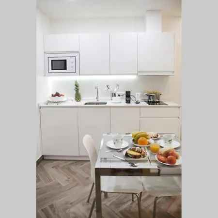 Plaza B Magdalena - Centro - Parking Cercano * Севилья